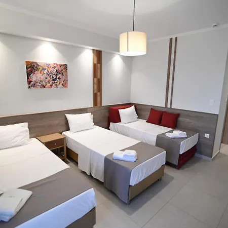 Апартхотел Skyline Fine Living 3*