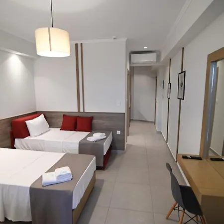 Skyline Fine Living Апартхотел