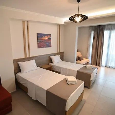 Skyline Fine Living Апартхотел