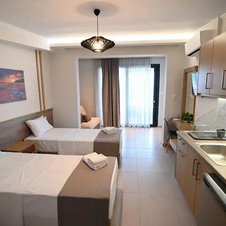 Skyline Fine Living Апартхотел
