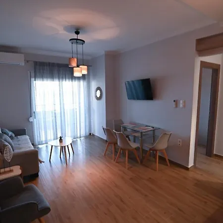 Апартхотел Skyline Fine Living