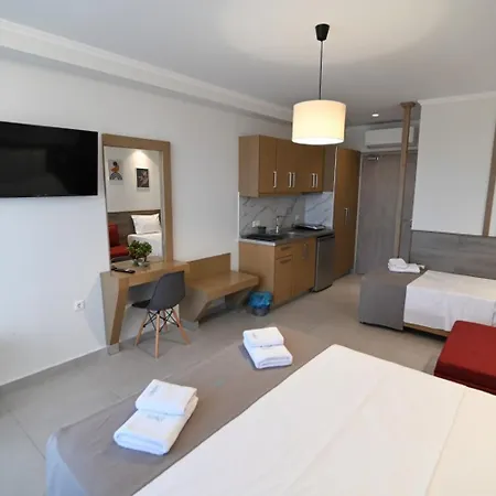 Skyline Fine Living 3* Неи Порои
