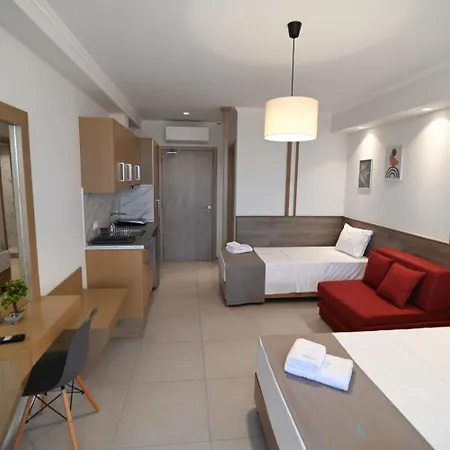 Skyline Fine Living 4*