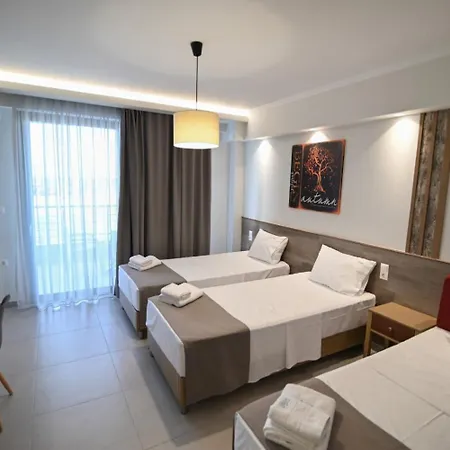 Апартхотел Skyline Fine Living 3*