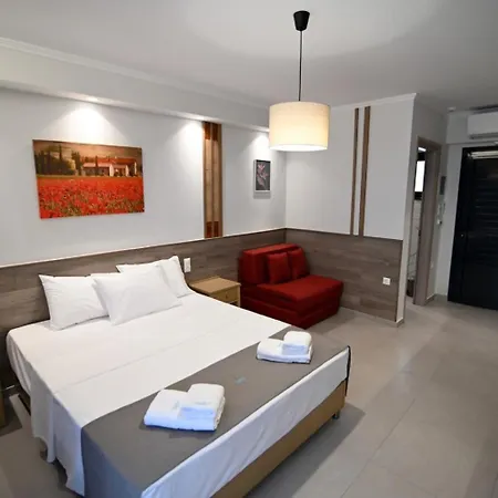 Skyline Fine Living 3* Неи Порои