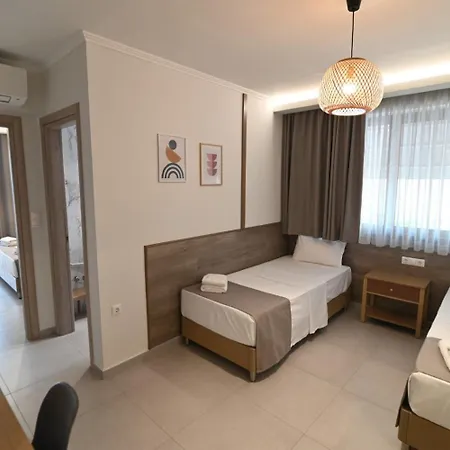 Skyline Fine Living Неи Порои