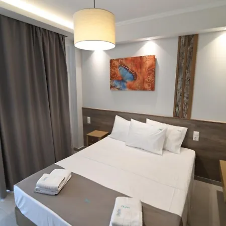 Апартхотел Skyline Fine Living