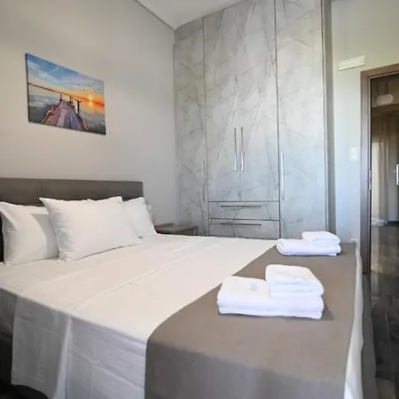 Skyline Fine Living Apartmanhotel 3*