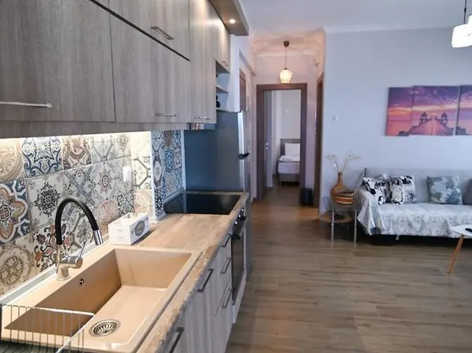 Skyline Fine Living 3*