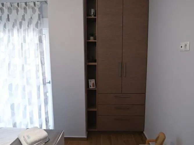Skyline Fine Living 3*