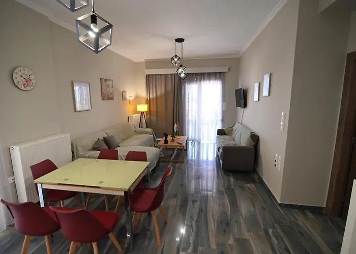 Skyline Fine Living Aparthotel 3*